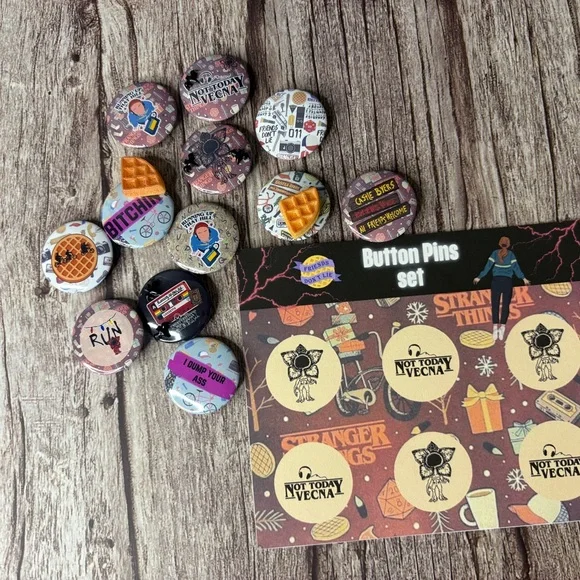 Stranger Things Button Pin Set - Picture 6 of 6
